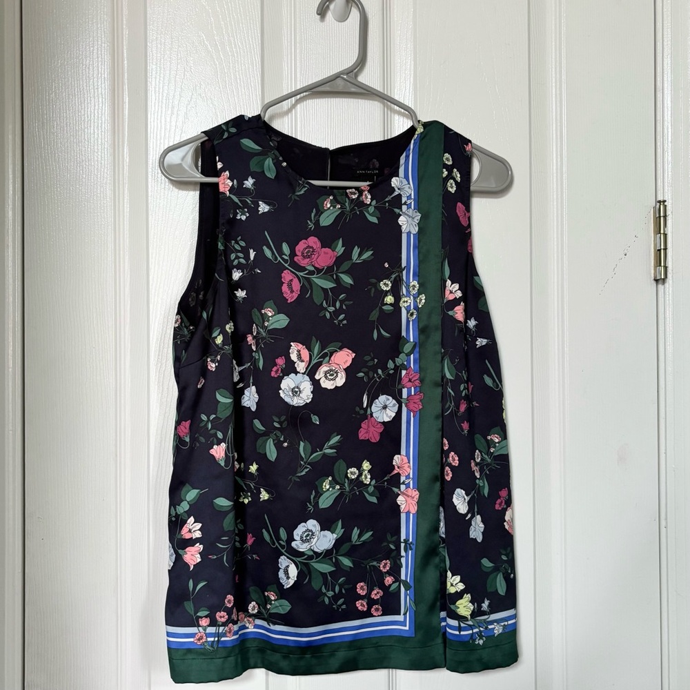 Ann Taylor Floral Sleeveless Blouse in Black, Pink & Green